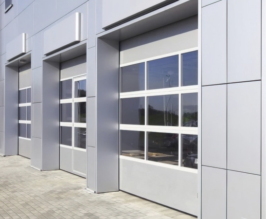 Панорамные ворота Алютех Alutrend в Новокубанске