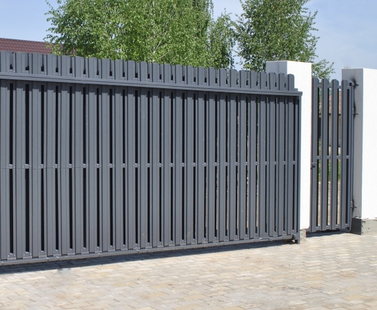 Ворота из штакетника в Новокубанске