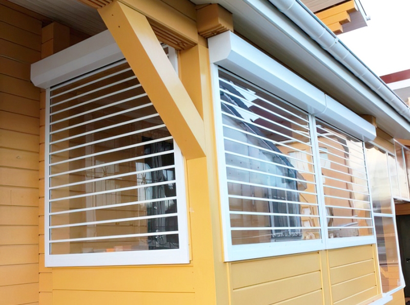 Прозрачные в Новокубанске